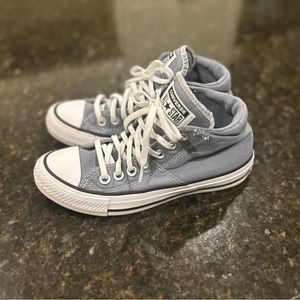Converse size 5